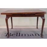 An early 20th century mahogany draw leaf dining table, (a.