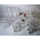 Glassware; a large quantity of modern drinking glasses, (qty).