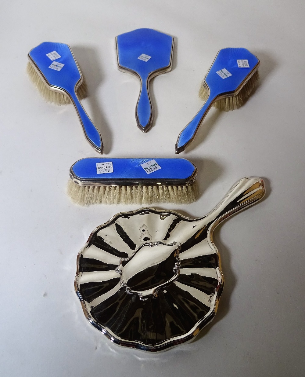 A modern silver mounted and blue enamel dressing table set and a silver plated hand mirror, (5). - Image 2 of 12