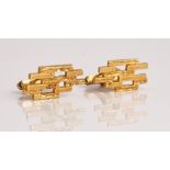 A pair of 9ct gold cuffllinks.