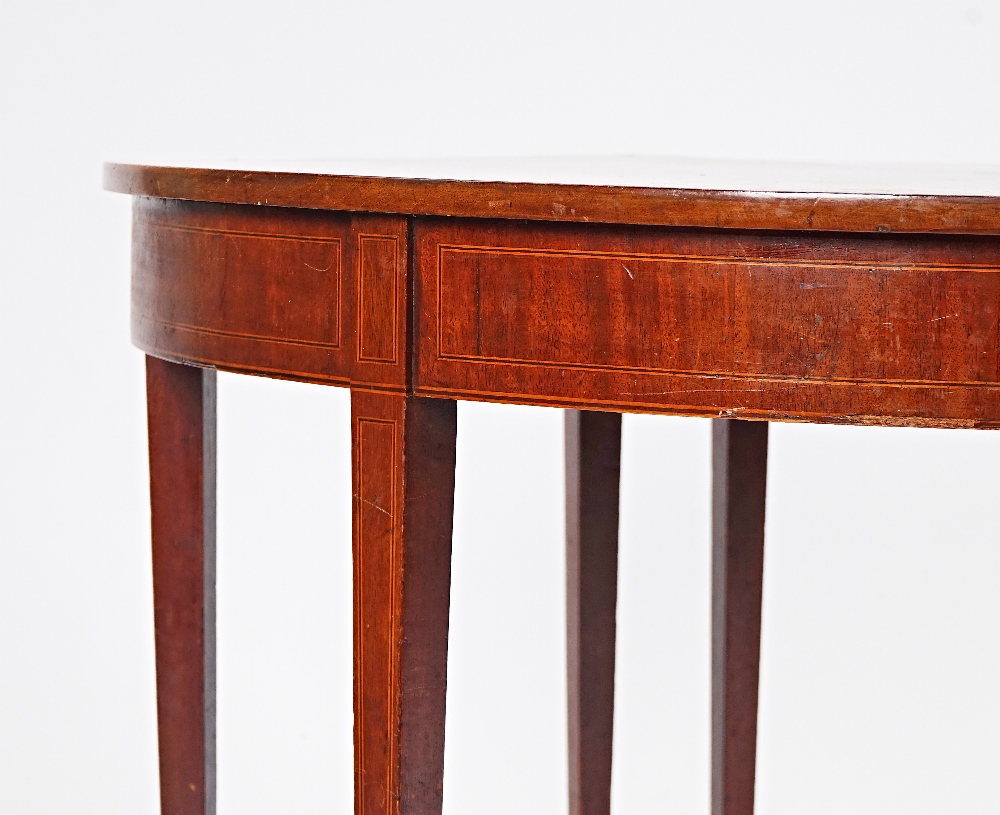 A George III inlaid mahogany 'D' end extending dining table with three extra leaves on... - Image 4 of 8