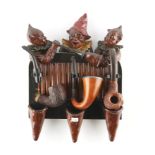 A NOVELTY PIPE RACK (4)