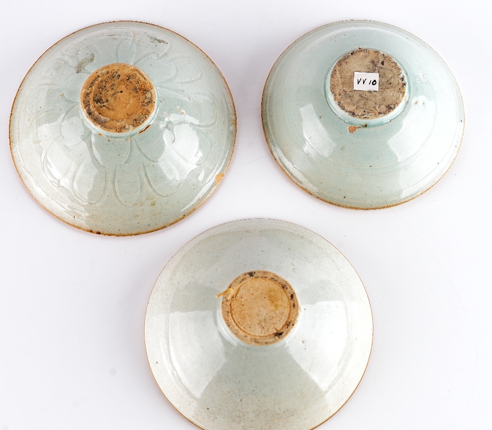 A group of three Chinese qingbai bowls - Image 6 of 6