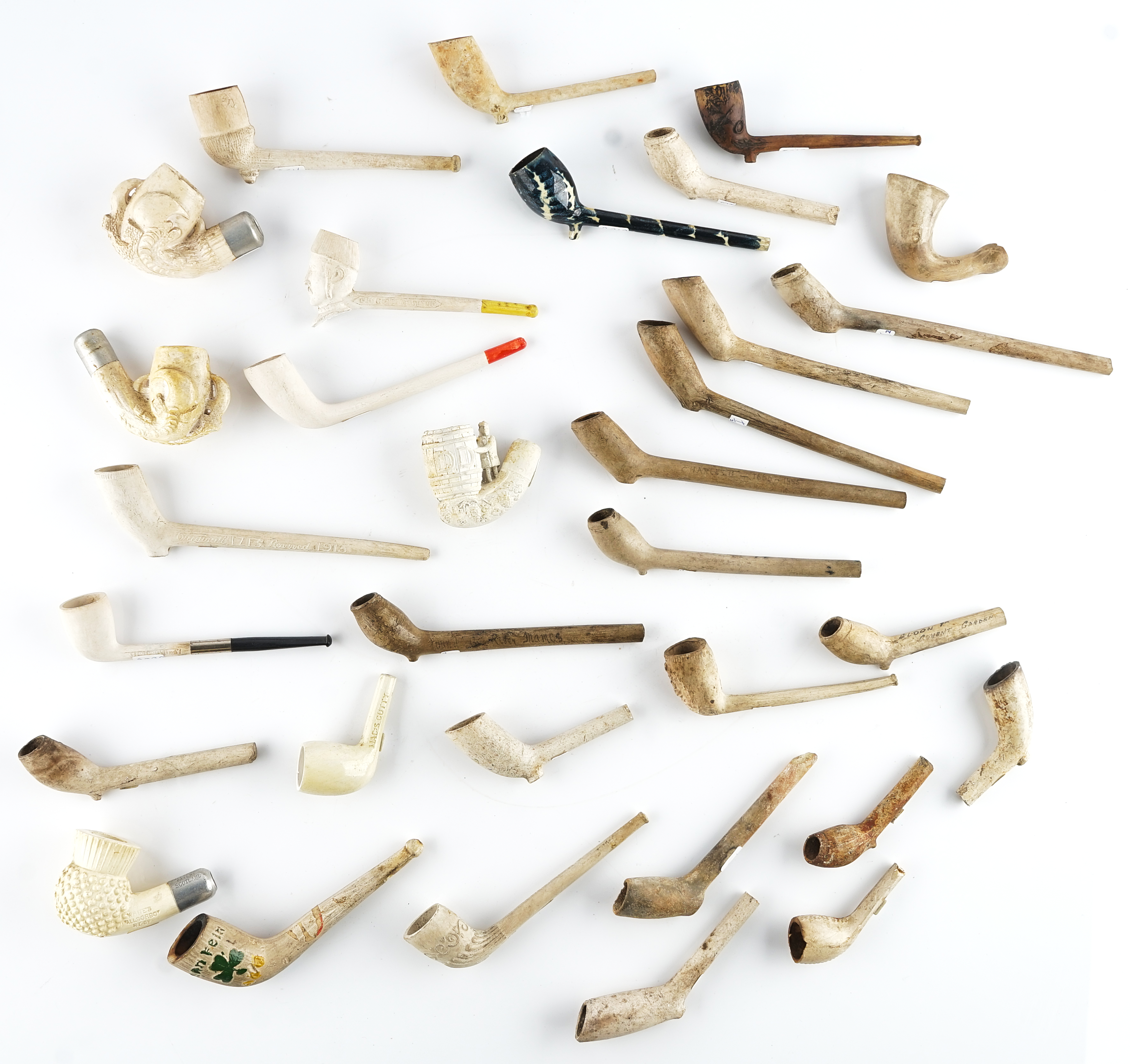 A LARGE COLLECTION OF CLAY PIPES (QTY) - Image 6 of 6