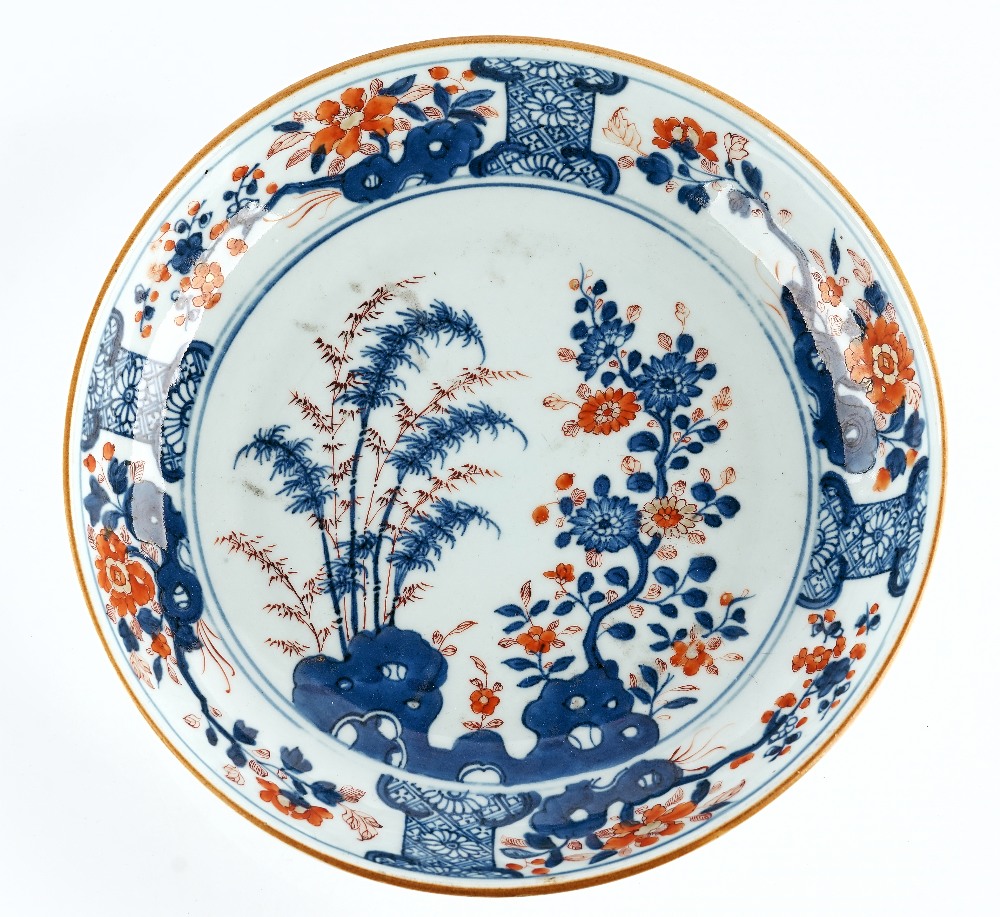 A Chinese Imari dish