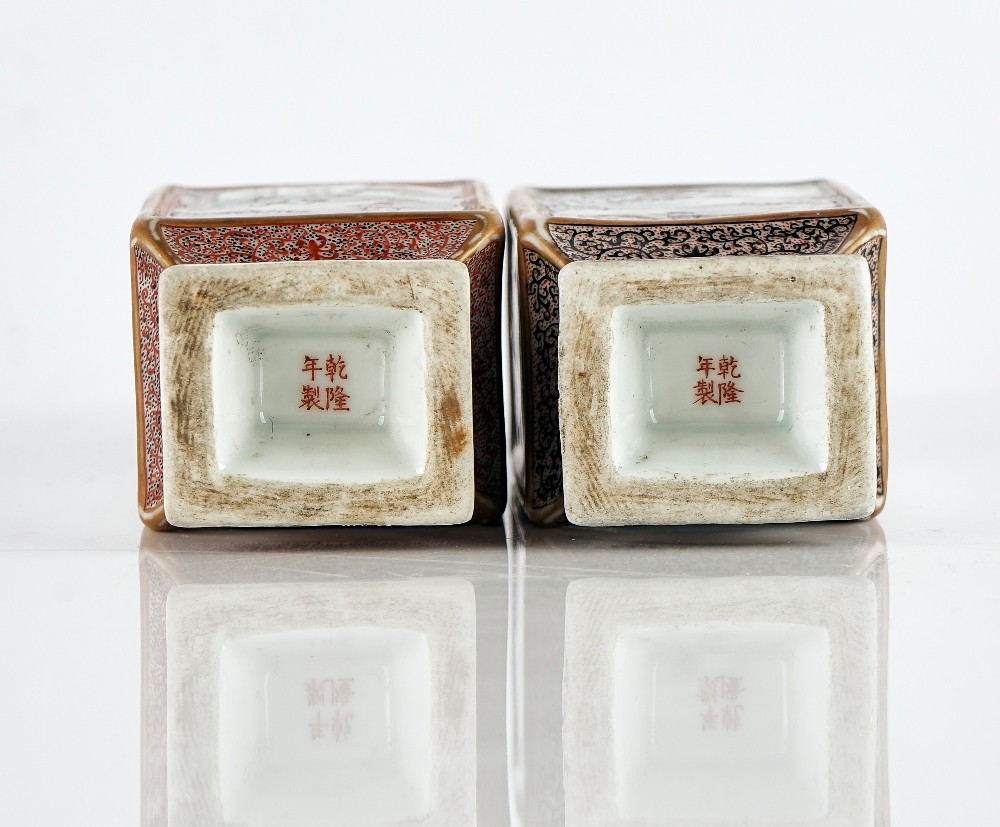 A near pair of Chinese porcelain vases - Image 7 of 8