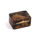 A JAPANESE GILT-METAL MOUNTED LACQUER SNUFF BOX