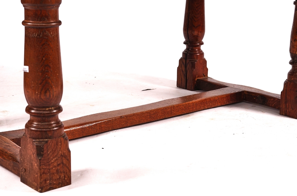 A 17TH CENTURY STYLE OAK REFECTORY TABLE - Image 6 of 6