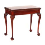 AN 18TH CENTURY STYLE RECTANGULAR MAHOGANY FOLDOVER CARD TABLE