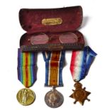 THREE FIRST WORLD WAR MEDALS AND FURTHER ITEMS (QTY)