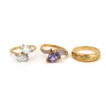 THREE GOLD AND GEMSET RINGS (3)