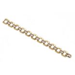 A 9CT TWO COLOUR GOLD BRACELET