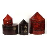 A GROUP OF FOUR CHINESE LACQUERED PAPIER-MÂCHÉ-MACHE HAT BOXES (4)