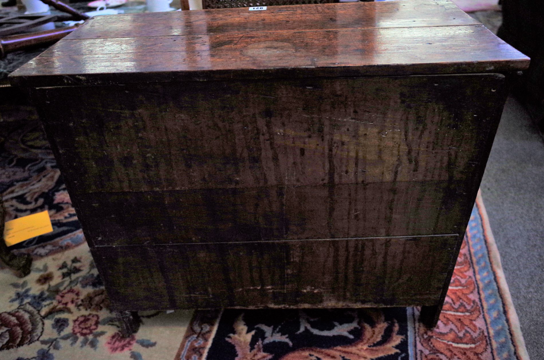 A 19TH-CENTURY DIMINUTIVE OAK CHEST - Image 9 of 12