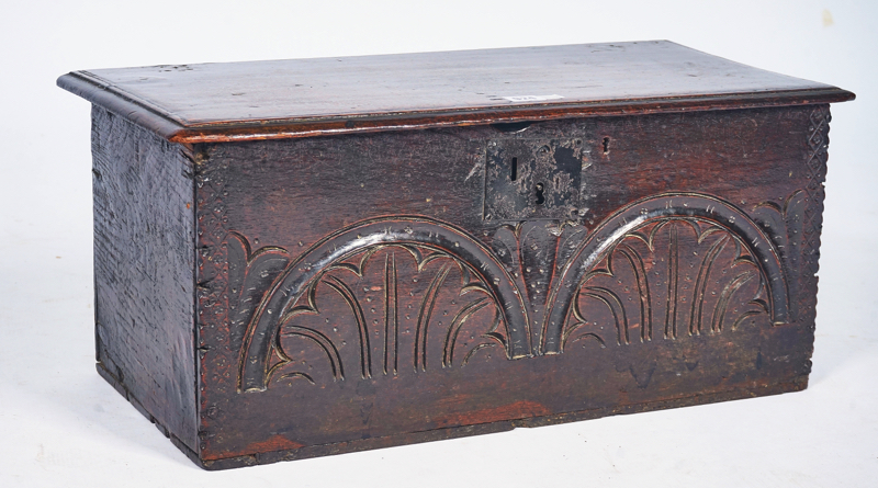 A 17TH CENTURY OAK BIBLE BOX - Image 2 of 2