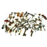 A COLLECTION OF APPROX FIFTY-THREE CORKSCREWS (53)