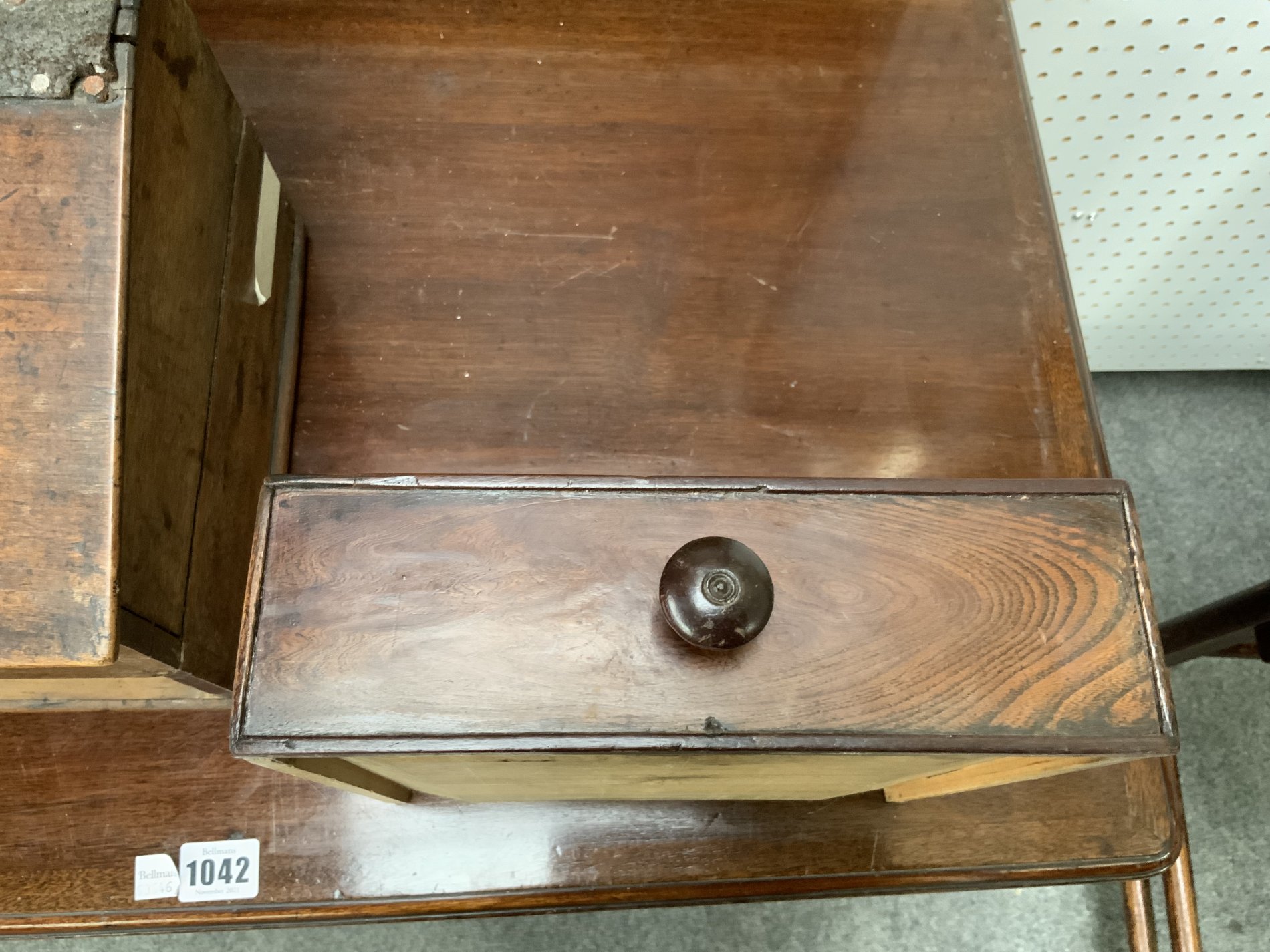 A GEORGE III FRUITWOOD WALL MOUNTED SLOPE FRONT SALT BOX (2) - Image 8 of 9