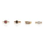 A 9CT GOLD, SAPPHIRE AND DIAMOND CLUSTER RING AND THREE FURTHER GEM SET RINGS (4)