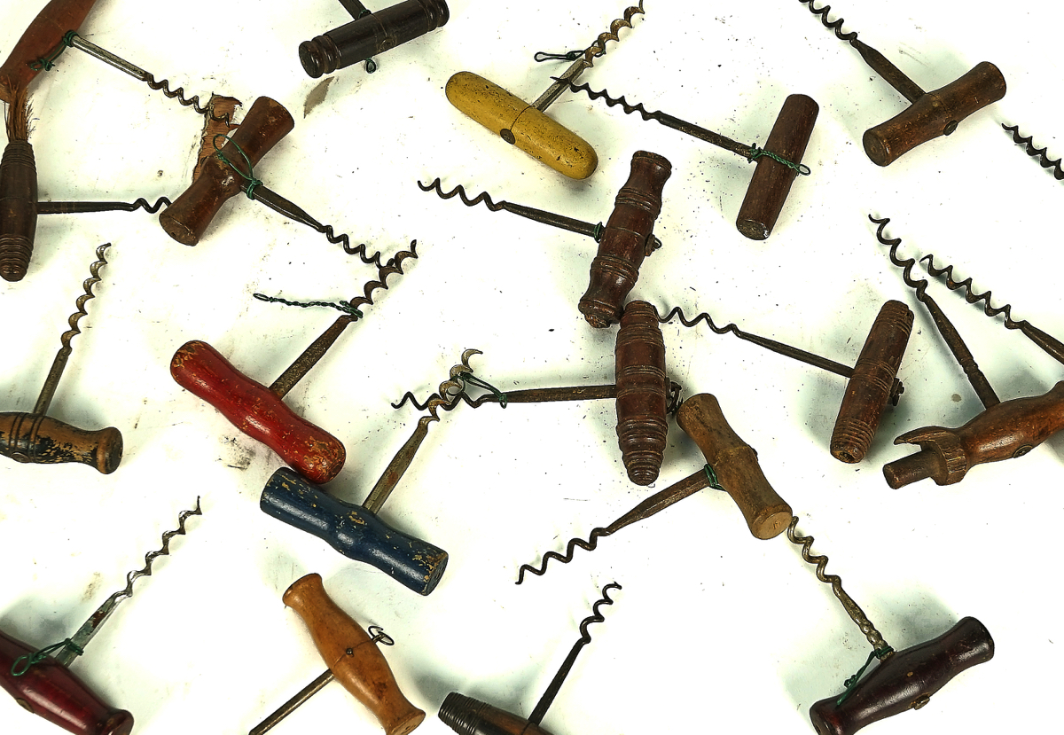 TWENTY-ONE WOODEN T-HANDLED HANDLED CORKSCREWS (21) - Image 2 of 2