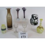 A selection of collectable glass to incl