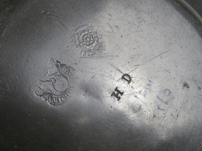 Three 18th/19th Century pewter plates, a - Image 5 of 7