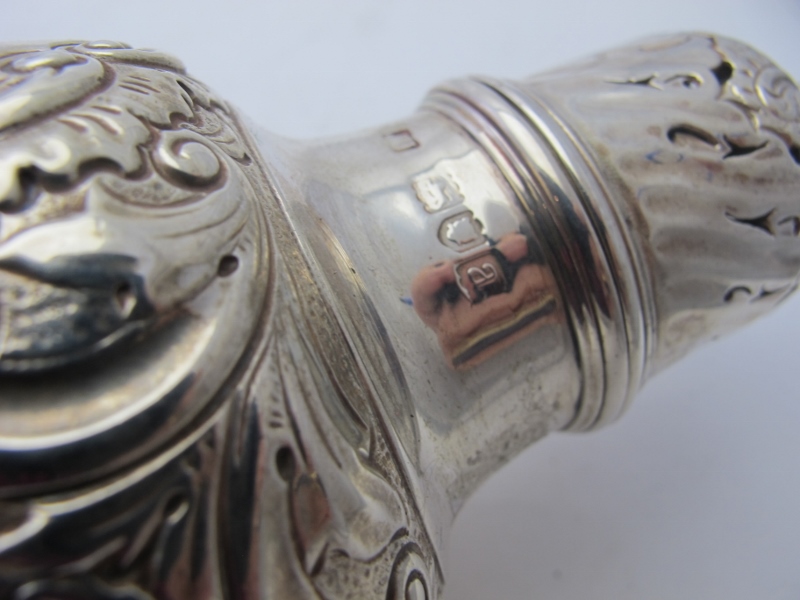 A weighted embossed silver caster of bal - Image 2 of 4