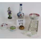 A selection of collectable ceramics incl
