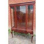 An Edwardian mahogany tall glass illumin