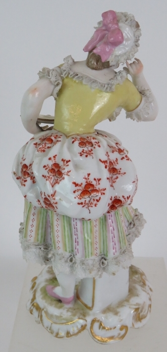 A 19th Century Sitzendorf porcelain figu - Image 6 of 11