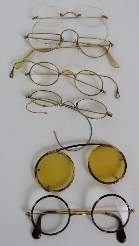 Six pairs of vintage gold filled spectacles including one pair of clip on sunglasses plus three pens - Image 3 of 5