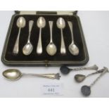 A set of silver coffee spoons, Sheffield 1922, approx weight 1.4 troy oz, a commemoration silver