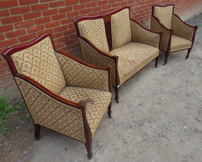 An Edwardian mahogany framed marquetry inlaid & satinwood strung 3 piece suite comprising a two - Image 2 of 3