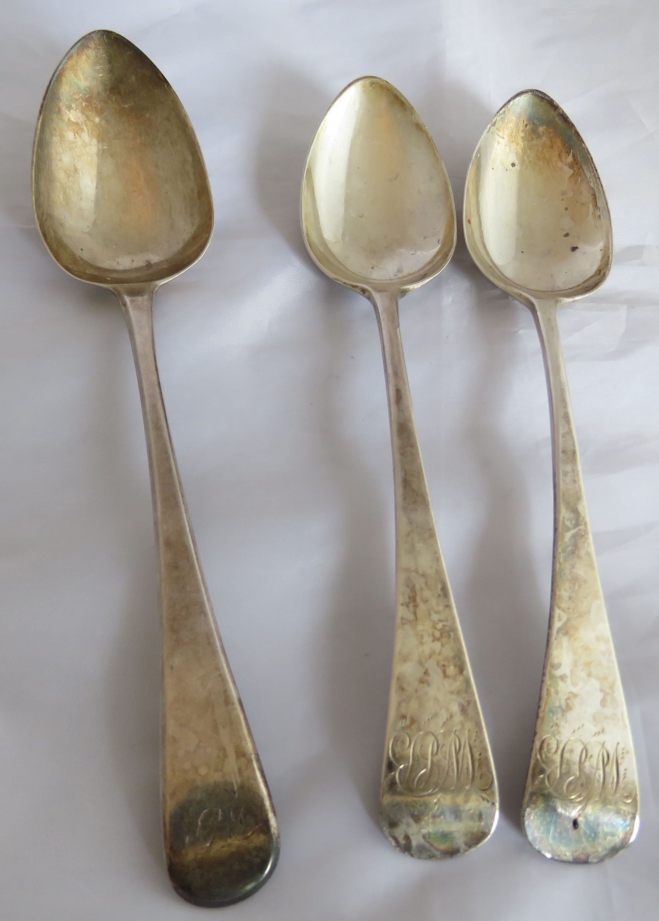 Georgian silver tablespoon London 1809, maker Peter & William Bateman. Weight 61 grams, measures 8.