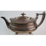 A Scottish George III silver teapot by James McKay, Edinburgh 1818/19, approx weight 21 ozs/663