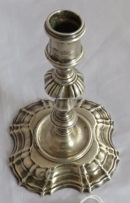 A George II silver taperstick London 1743, maker John Cafe. Weight 124 grams, height 4.25 inches. - Image 2 of 5