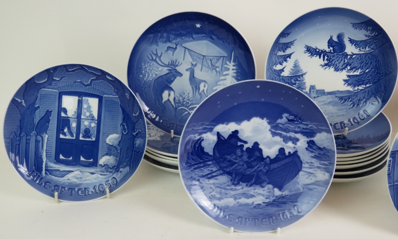 A collection of 24 Bing and Grondahl Danish porcelain Christmas year plates ranging from 1932 to - Image 2 of 3