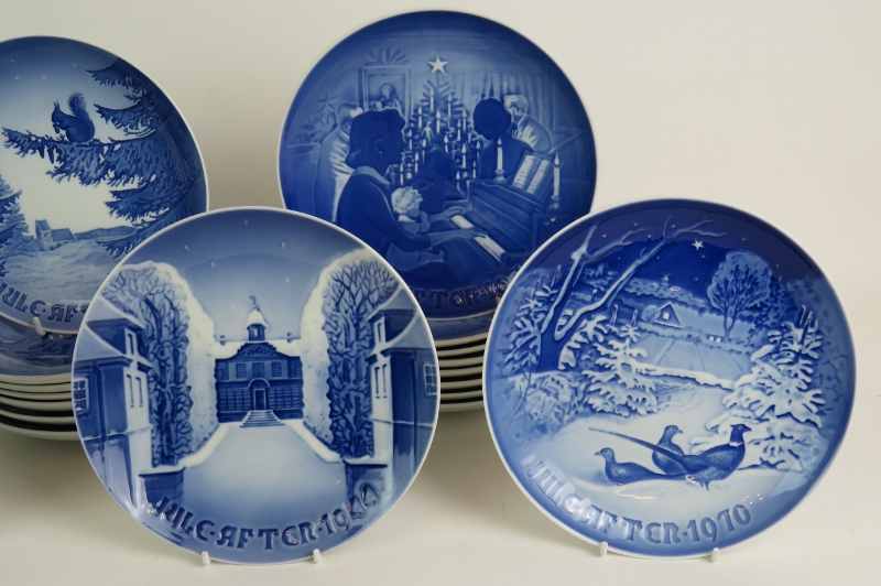 A collection of 24 Bing and Grondahl Danish porcelain Christmas year plates ranging from 1932 to - Image 3 of 3