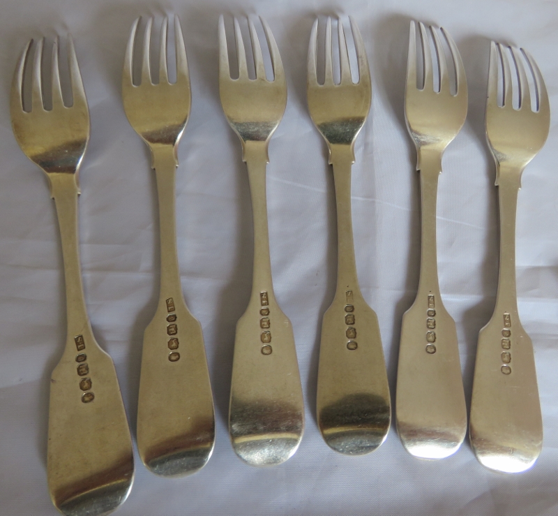 Set of 6 Exeter silver fiddle pattern dessert forks, Exeter 1855, maker John Stone. Monos to - Image 4 of 6