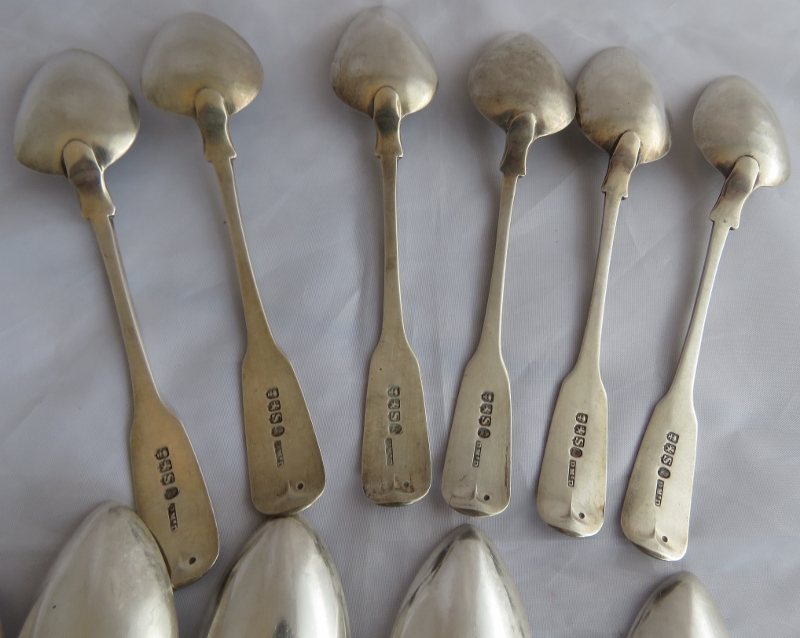 A collection of 16 antique silver teaspoons. 6 Scottish silver, Glasgow 1837, maker David - Image 6 of 8