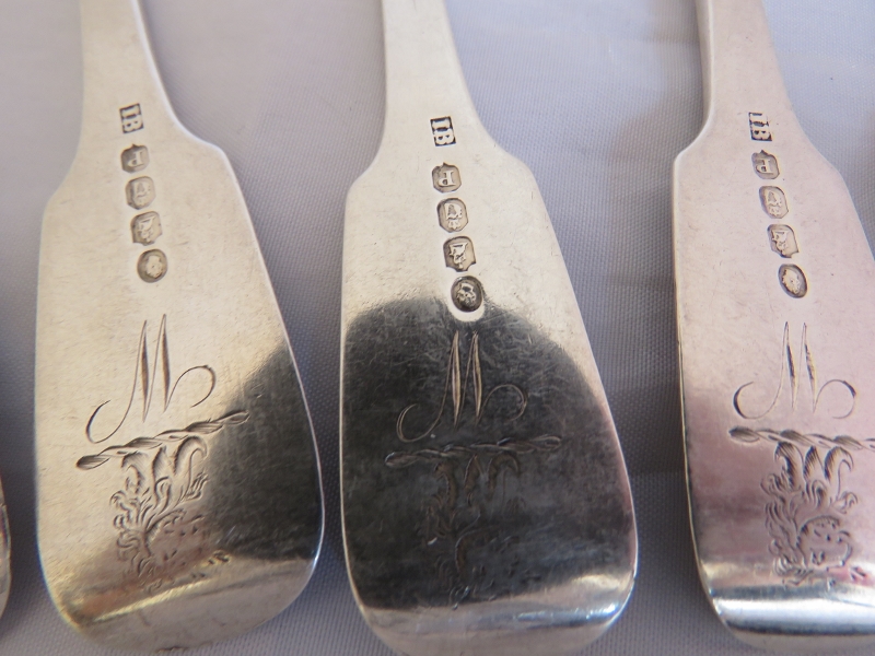 10 pieces of C19th silver flatware comprising 8 dessert forks hallmarked 5 Dublin, 2 London and 1 - Image 8 of 8