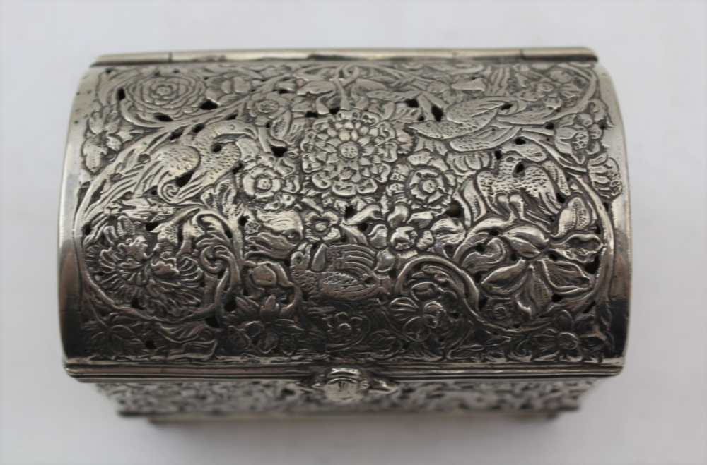 A DUTCH SILVER TABLE CASKET, domed hinged cover, cast, pierced design with birds and flowers, a mask - Image 2 of 7