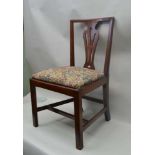 A 19TH CENTURY MAHOGANY PIERCED SPLAT BACK SINGLE CHAIR, with drop-in floral upholstered fabric seat