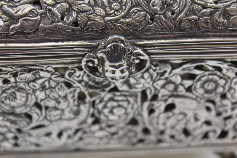 A DUTCH SILVER TABLE CASKET, domed hinged cover, cast, pierced design with birds and flowers, a mask - Image 5 of 7