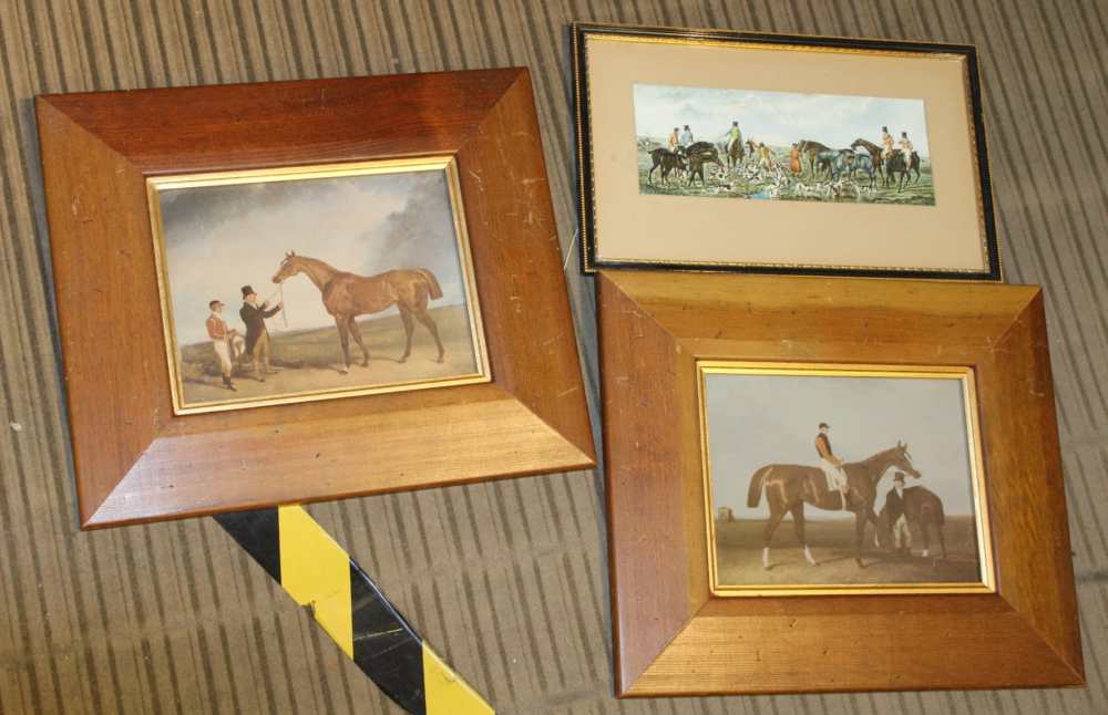 A SMALL SELECTION OF DECORATIVE PRINTS to include an 1825 later hand coloured image of Warwick - Image 2 of 2