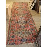 A CUT DOWN MACHINE WOVEN GEOMETRIC PATTERNED HALL RUNNER