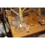 A SMALL SELECTION OF DOMESTIC GLASSWARE VARIOUS (amber jug is plastic!)