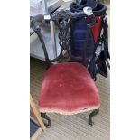A FIRST QUARTER 20TH CENTURY FRENCH DESIGN SALON CHAIR with fancy carved and pierced back, on an
