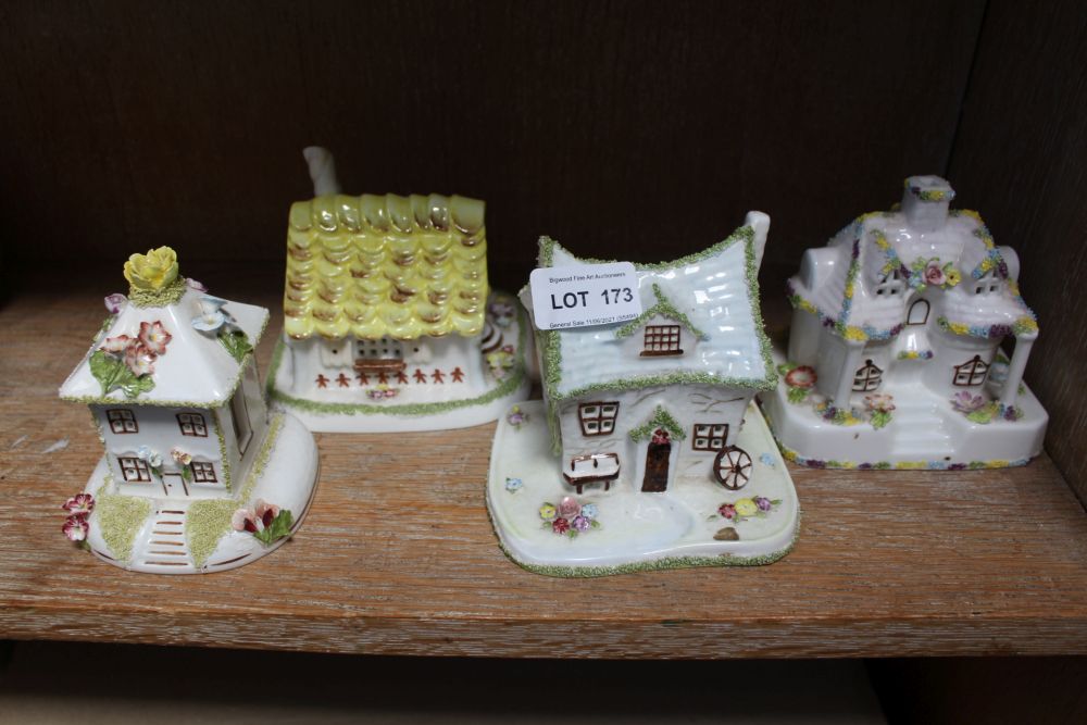 FOUR COALPORT BRANDED COTTAGES