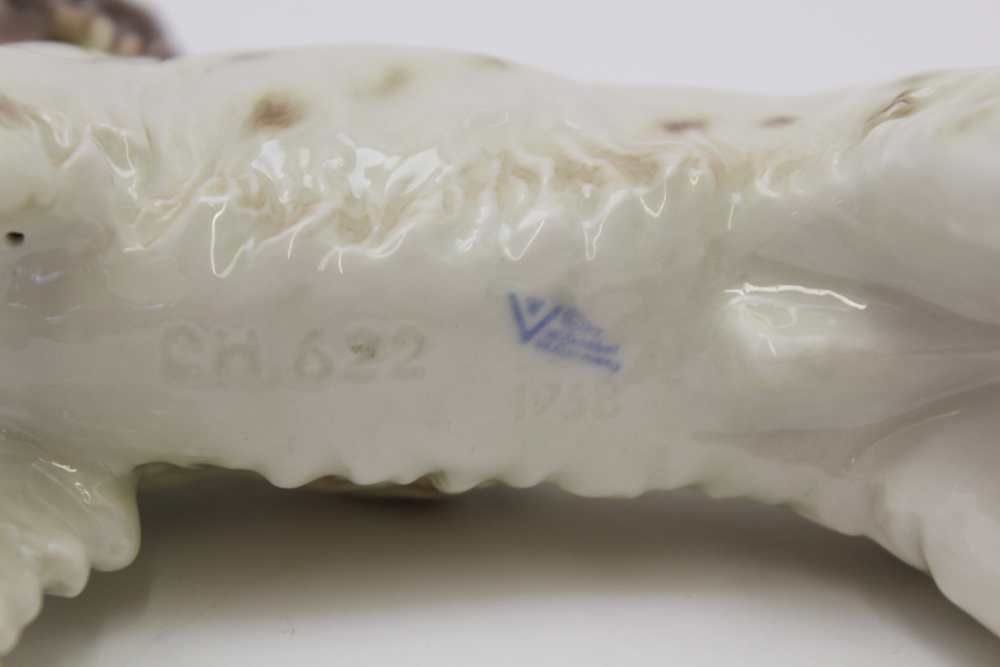 A GOEBEL POTTERY BROWN & WHITE IRISH SETTER DOG, factory marked, 16cm high, together with a bone - Image 4 of 8