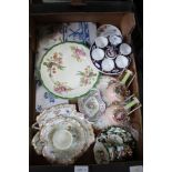 A BOX CONTAINING A SELECTION OF POTTERY & PORCELAIN to include 19th century Blue & White Delft style